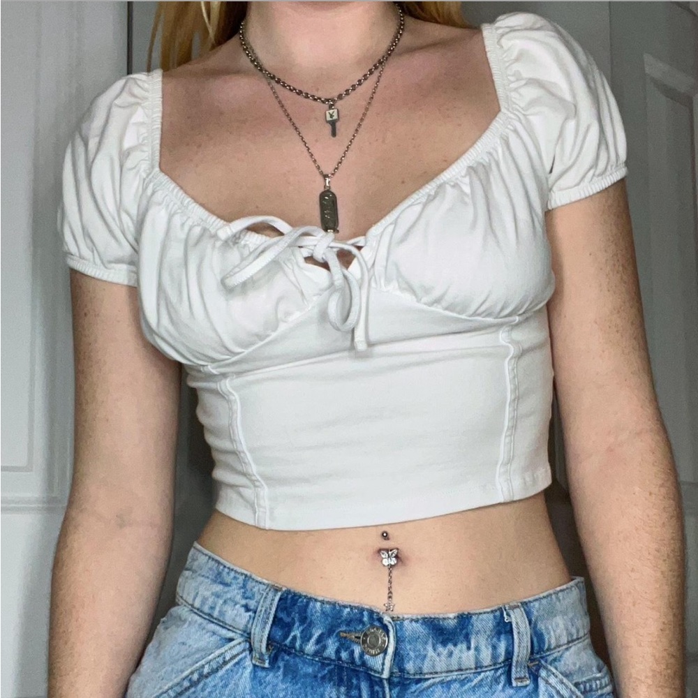 garage white top